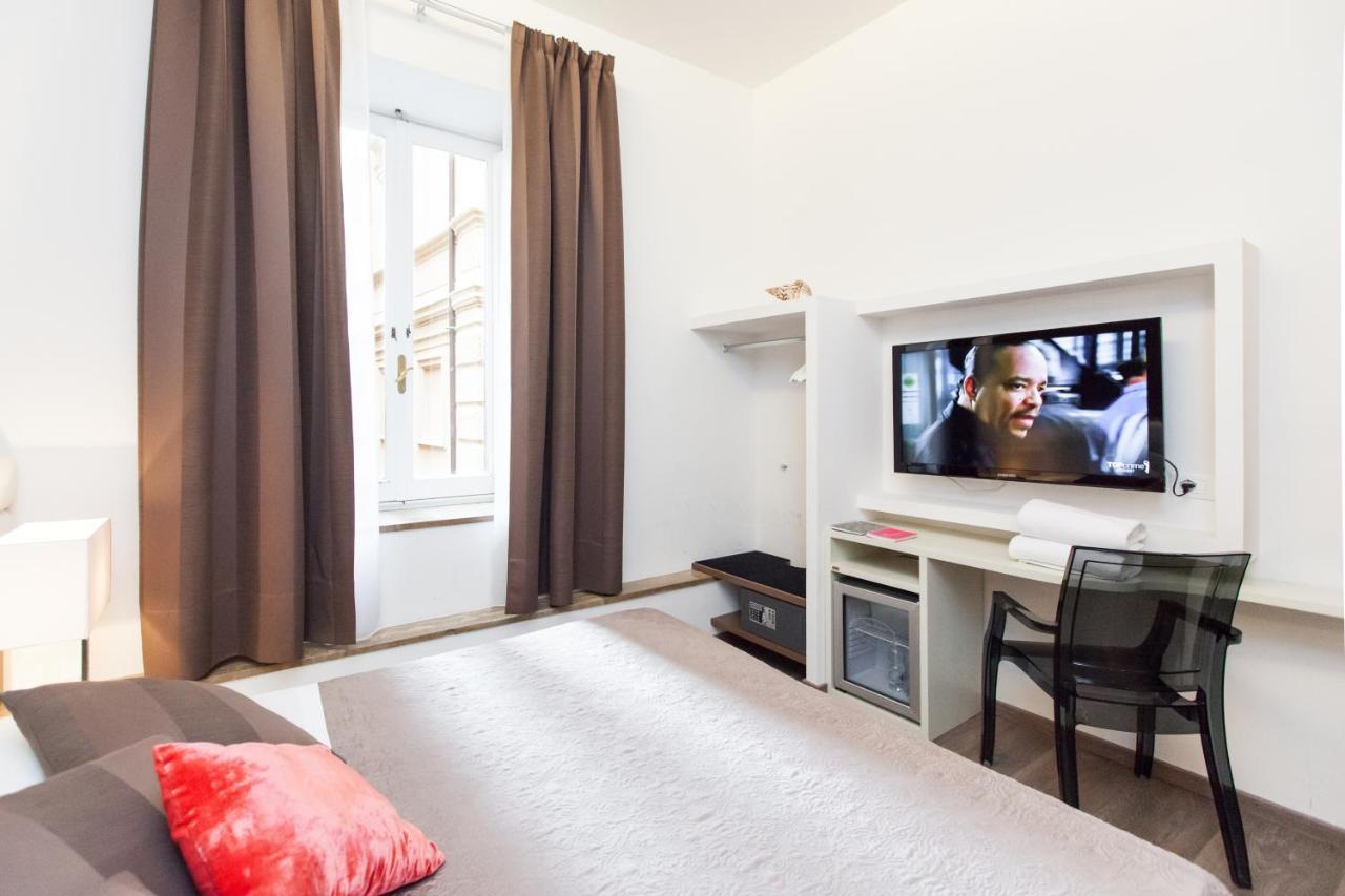 Town House Fontana Di Trevi Bed & Breakfast Rom