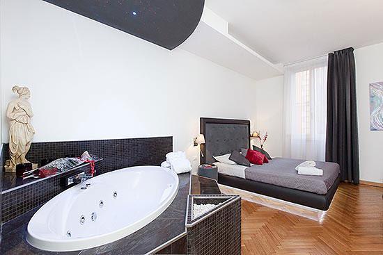 Bed & Breakfast Town House Fontana Di Trevi Rom