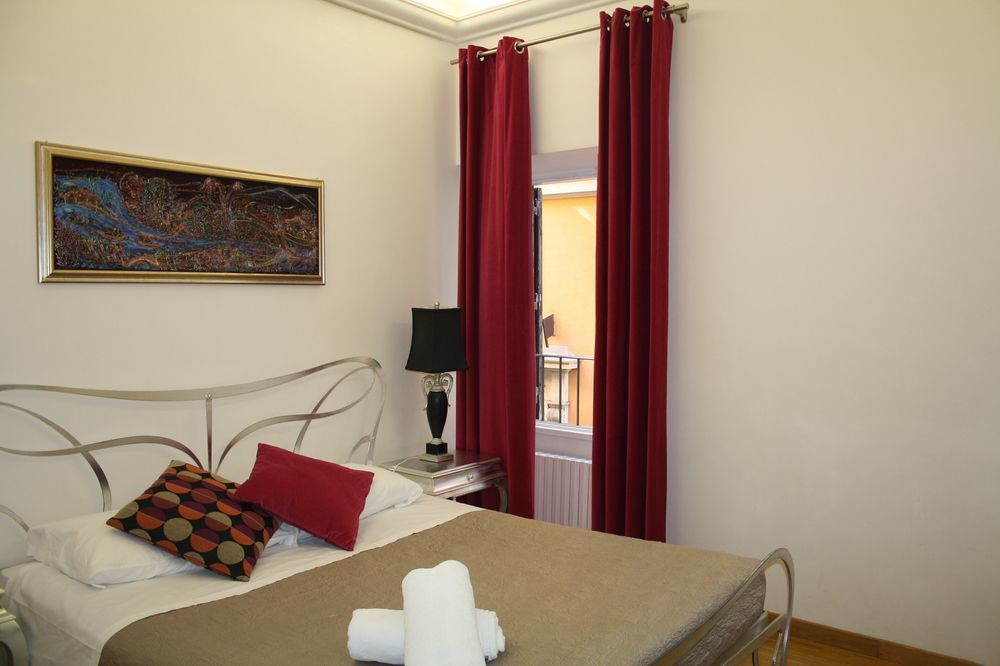 Bed & Breakfast Town House Fontana Di Trevi Rom
