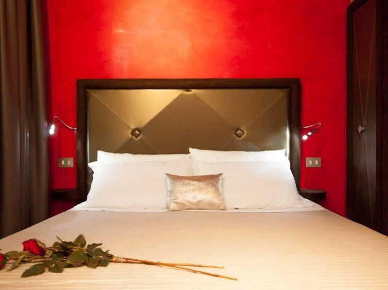 Town House Fontana Di Trevi 3* Rom